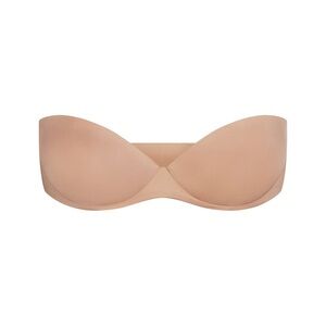 SKIMS Strapless Bra in Nude